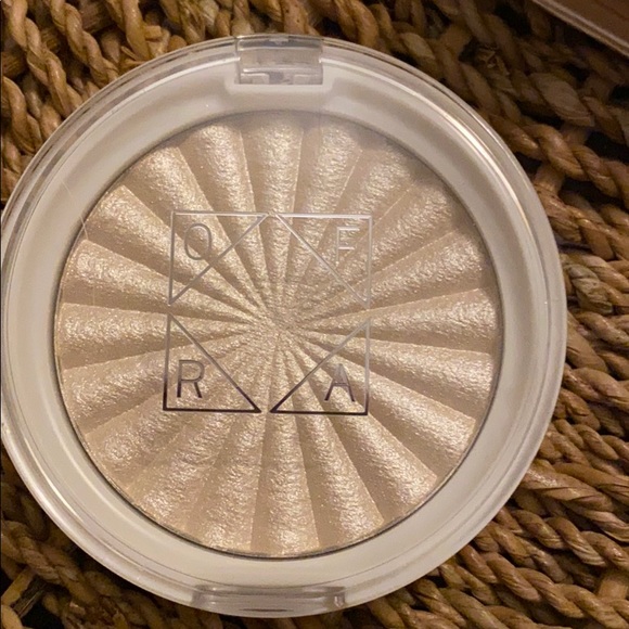 Makeup Bundle! Iconic London, Ofra, thrive - Picture 4 of 10